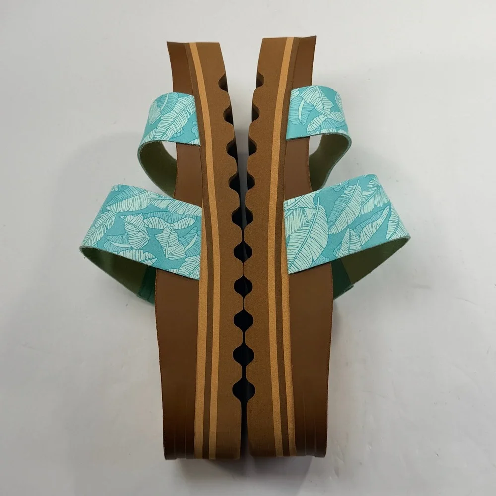 NEW Reef Cushion Vista Hi Platform Sandal Womens 9 Aqua Tropical Leaf Print Boho